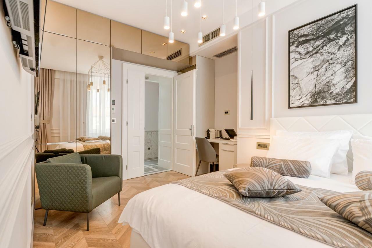 Maison d'hôtes Luxury L'avenue 4*